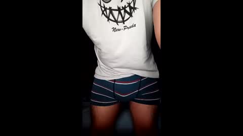 elyz_ online show from 28, 2, 2026