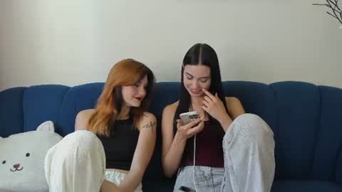 Snapshot of elza_rose chatting on 13, 7, 2026 elza_rose online show from 13, 7, 2026