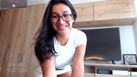 Snapshot of em_rotic chatting on 10, 7, 2026 Emilia online show from 10, 7, 2026