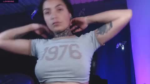 Snapshot of ema_ploxx chatting on 28, 6, 2026 ema_ploxx online show from 28, 6, 2026
