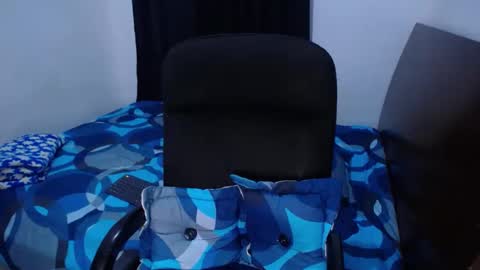 Ember and Wanda online show from 28, 1, 2025