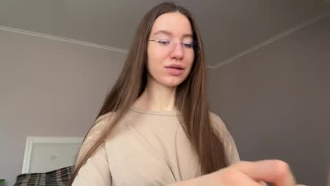 Snapshot of emberfamn chatting on 24, 4, 2026 Alina online show from 24, 4, 2026