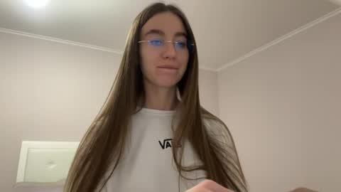 Snapshot of emberfamn chatting on 11, 5, 2026 Alina online show from 11, 5, 2026