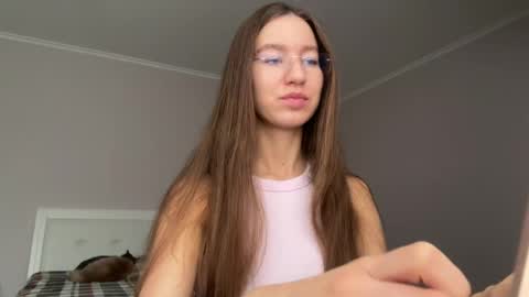 Snapshot of emberfamn chatting on 31, 5, 2026 Alina online show from 31, 5, 2026