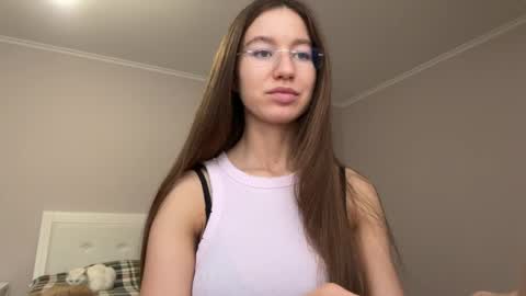 Snapshot of emberfamn chatting on 2, 6, 2026 Alina online show from 2, 6, 2026