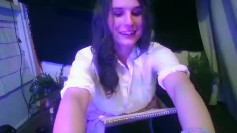 Ellie online show from 6, 12, 2024