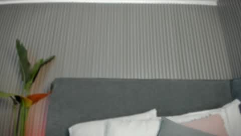 Snapshot of emelie_89 chatting on 28, 5, 2026 emelie_89 online show from 28, 5, 2026