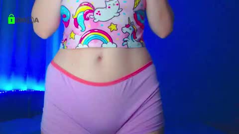 Snapshot of emelycrystal chatting on 30, 9, 2025 Emely online show from 30, 9, 2025