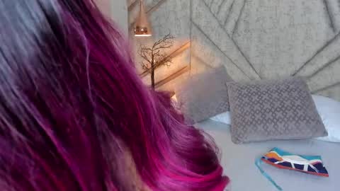 Emely online show from 3, 5, 2026