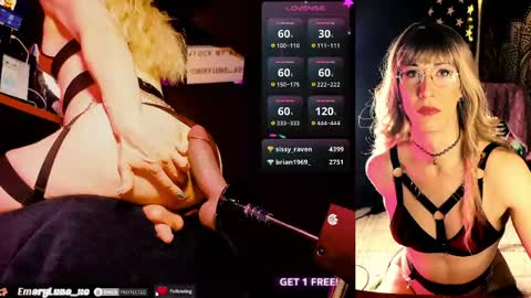 Snapshot of emerylune_xo chatting on 17, 4, 2026 Emery Lune online show from 17, 4, 2026