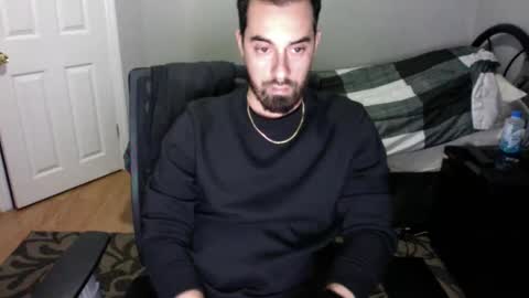 Snapshot of emgee88 chatting on 21, 11, 2025 emgee88 online show from 21, 11, 2025