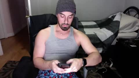 Snapshot of emgee88 chatting on 5, 12, 2025 emgee88 online show from 5, 12, 2025