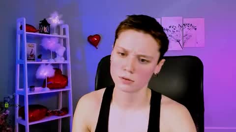 Snapshot of emi_fade chatting on 1, 3, 2026 emi_fade online show from 1, 3, 2026