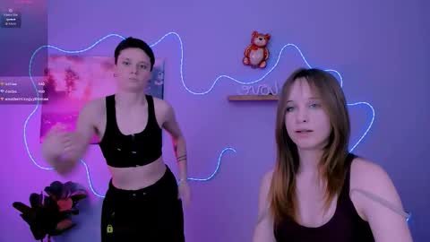 Snapshot of emi_fade chatting on 3, 3, 2026 emi_fade online show from 3, 3, 2026