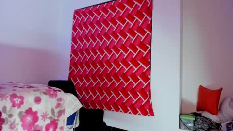 Emi online show from 24, 9, 2025