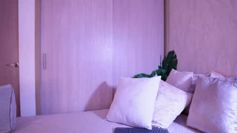    online show from 17, 1, 2026