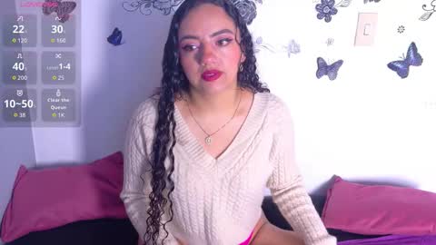 Snapshot of emiily_curly chatting on 25, 2, 2026 Emily online show from 25, 2, 2026