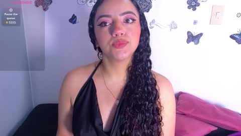 Snapshot of emiily_curly chatting on 27, 2, 2026 Emily online show from 27, 2, 2026