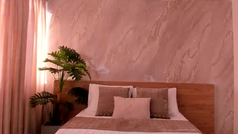 Emily online show from 14, 12, 2025