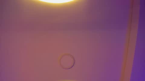   online show from 25, 11, 2025