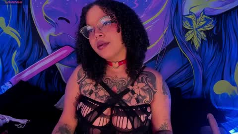   online show from 4, 4, 2026