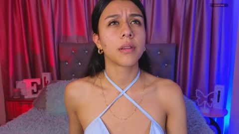 Snapshot of emiiscoot_1 chatting on 31, 5, 2026 Emily online show from 31, 5, 2026