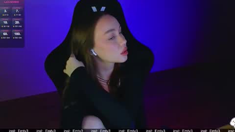 Emili online show from 6, 3, 2026