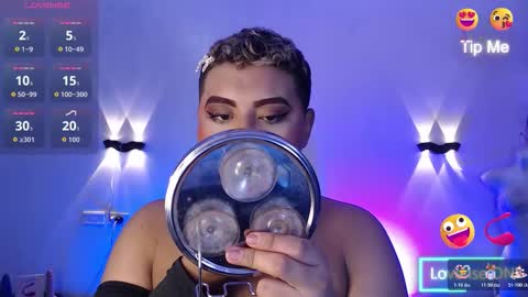 Emili roux online show from 6, 11, 2025