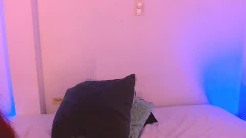 Snapshot of emili_williams10 chatting on 24, 2, 2026 emili_williams10 online show from 24, 2, 2026