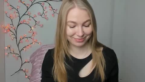 Emilia online show from 22, 12, 2025