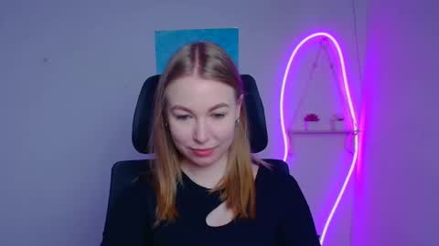 Emilia online show from 19, 3, 2026