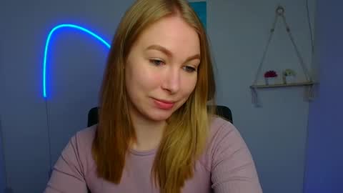 Emilia online show from 18, 4, 2026