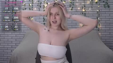 Snapshot of emiliaduchess chatting on 26, 2, 2025 Amili online show from 26, 2, 2025