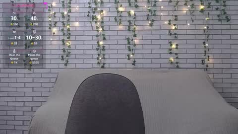 Snapshot of emiliaduchess chatting on 27, 2, 2025 Amili online show from 27, 2, 2025