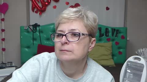 Snapshot of emiliagree chatting on 16, 1, 2026 EmiliaGree online show from 16, 1, 2026