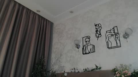 Emily online show from 16, 4, 2026