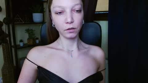 Emilly online show from 20, 2, 2026