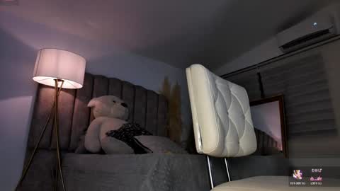  emily valentina     online show from 18, 2, 2026