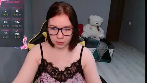 Emily 3 online show from 22, 9, 2025