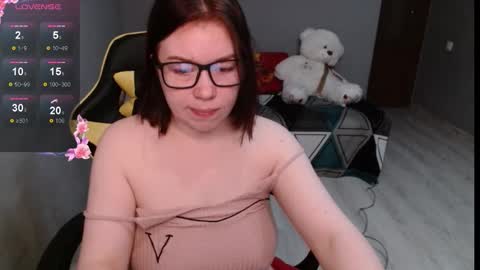 Emily 3 online show from 23, 9, 2025