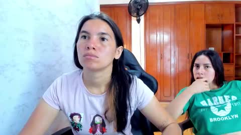 Emily and Soffy online show from 6, 3, 2026