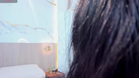 emily online show from 23, 10, 2025