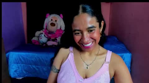 Snapshot of emily_bunny7 chatting on 17, 9, 2025 emily_bunny7 online show from 17, 9, 2025