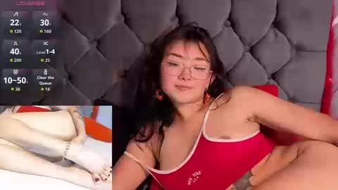 Snapshot of emily_caprile chatting on 25, 9, 2025 Emily Caprile online show from 25, 9, 2025