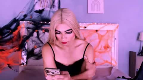 emily_castillo1_ online show from 7, 10, 2025