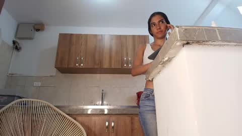 Snapshot of emily_gaviria1 chatting on 22, 5, 2026 emily_gaviria1 online show from 22, 5, 2026