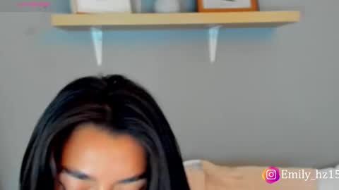 Snapshot of emily_haze chatting on 3, 3, 2025 Emily online show from 3, 3, 2025