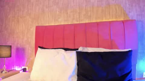 Emily  online show from 26, 3, 2026