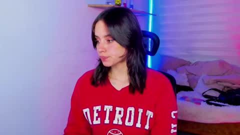 emily_lindey online show from 17, 10, 2025