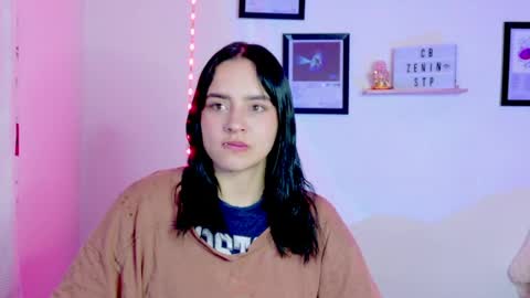 Snapshot of emily_lindey_ chatting on 16, 6, 2026 Emily Lindey online show from 16, 6, 2026